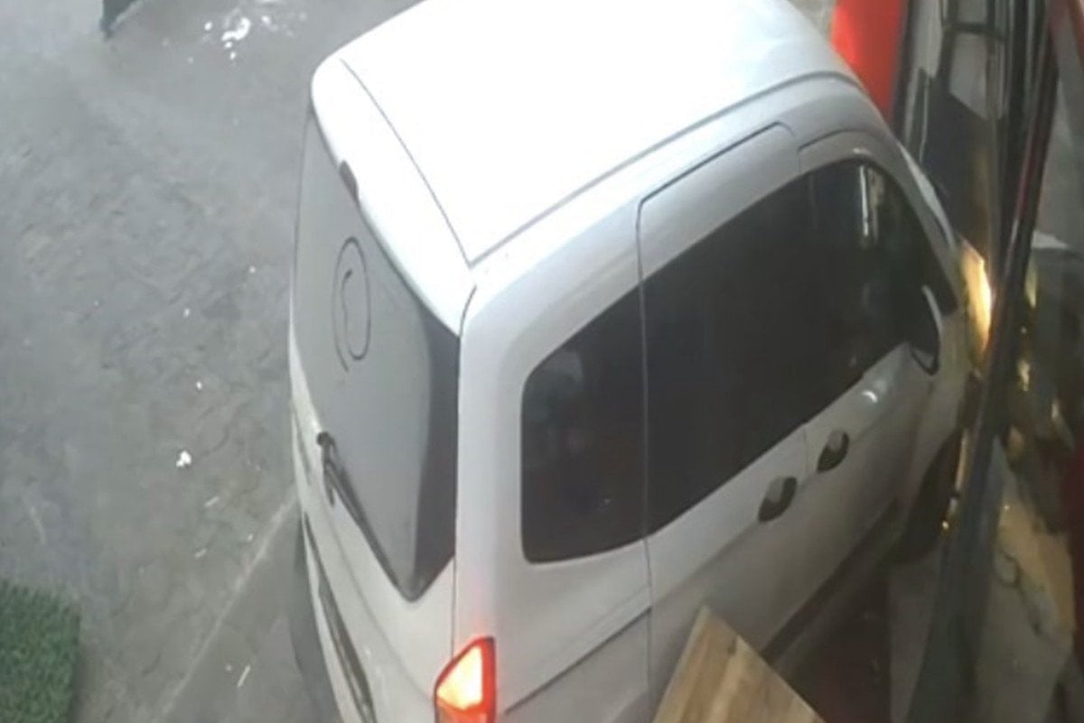 Konya’da lavaş getirdiği dönerciye aracıyla girdi