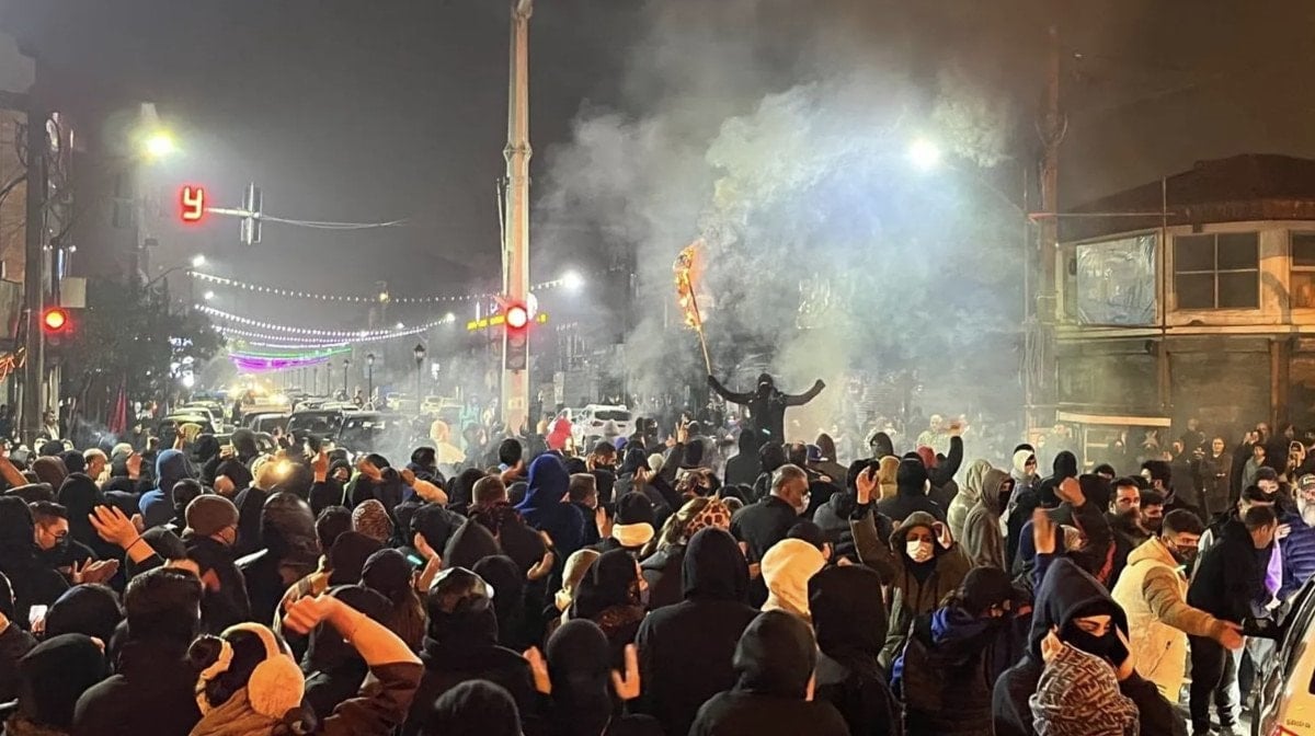Muhammed Berdibek yanıtladı: İran’daki protestoların başarı şansı var mı?