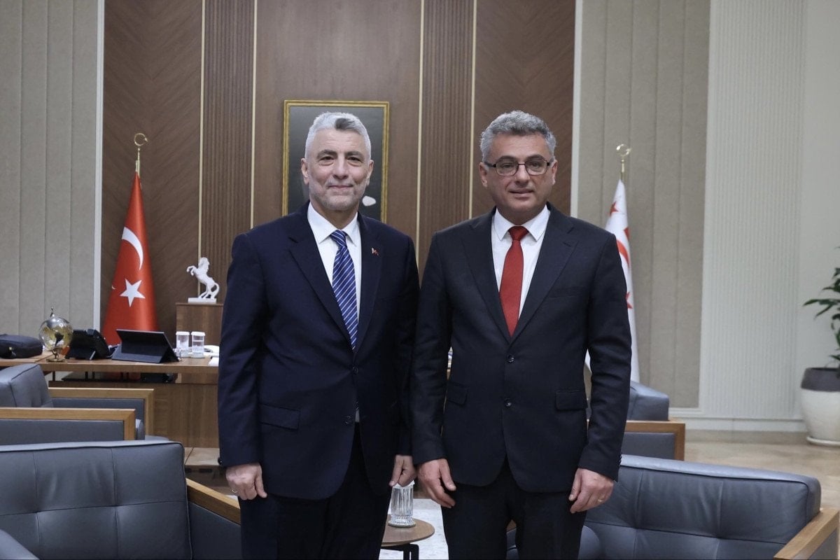 Ömer Bolat, KKTC’de Cumhurbaşkanı Tufan Erhürman ile görüştü