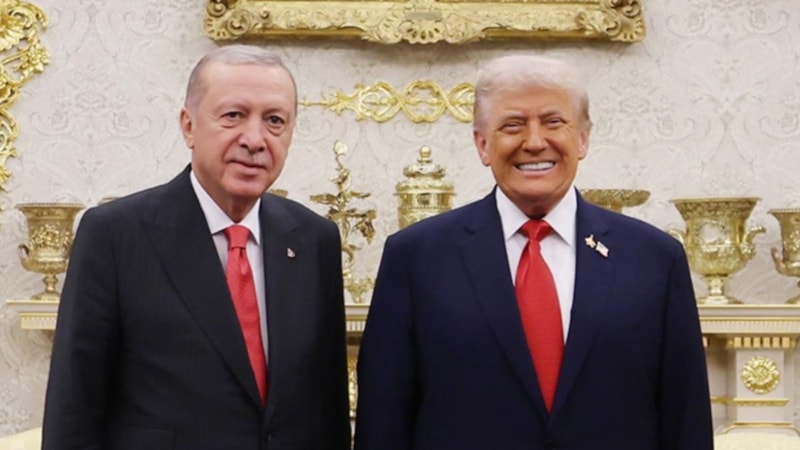 SONDAKİKA! Cumhurbaşkanı Erdoğan, Trump ile görüştü