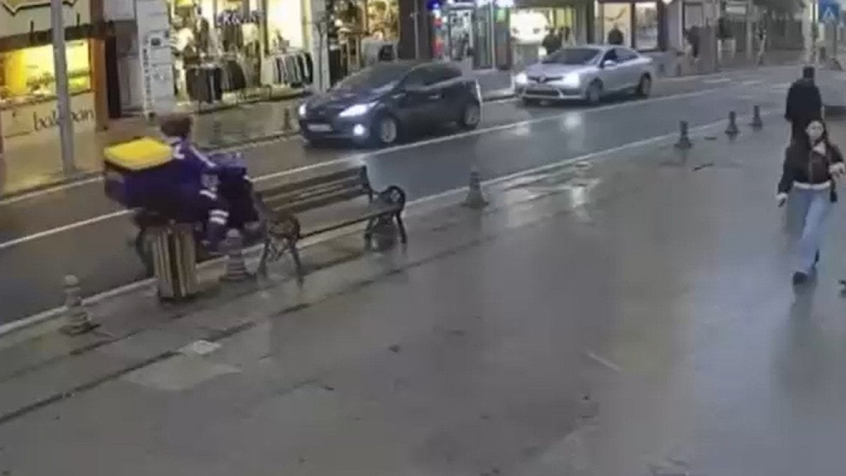 Tekirdağ’da seyir halindeki motosiklet alev aldı