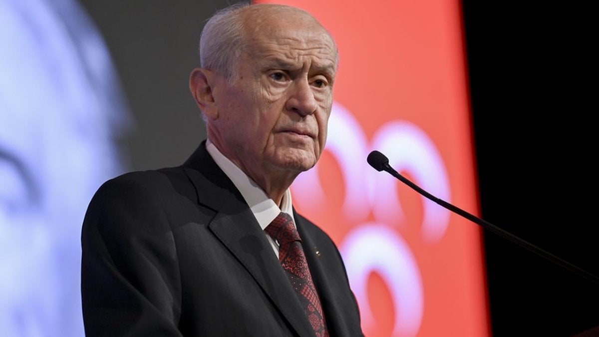 Devlet Bahçeli’den CHP’ye: İmkanları olsa kümes dahi yapamayacak olanlar