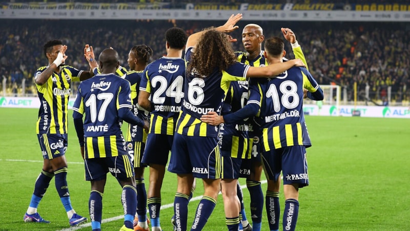 Fenerbahçe – Kasımpaşa maçının ilk 11’leri