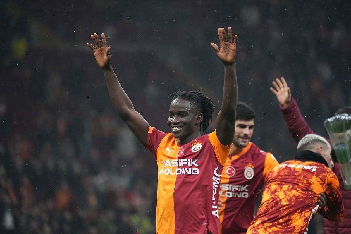 Galatasaray’da Renato Nhaga ilk kez sahaya çıktı