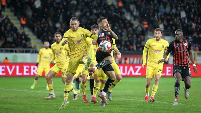 İstanbulspor, Çorum FK deplasmanında kazandı