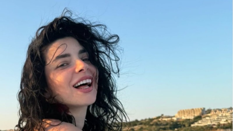 Merve Boluğur, Photoshop’u abarttı! Takipçileri yorum yağdırdı