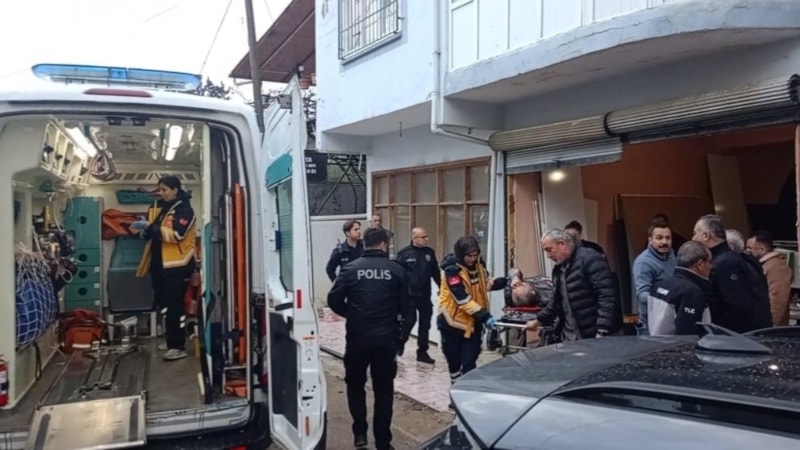 Adana’da iş yerinde silahlı kavgada 2 kişi yaralandı