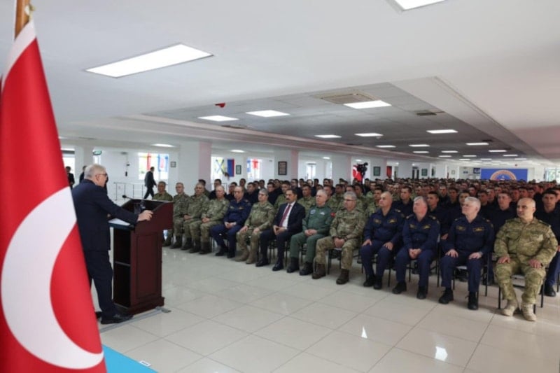 Cumhurbaşkanı Erdoğan, İskenderun’daki Mehmetçik’in bayramını kutladı