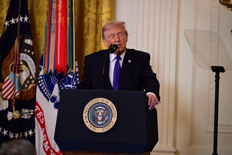 Donald Trump, bugün İran’ın çok sert bir şekilde vurulacağını söyledi