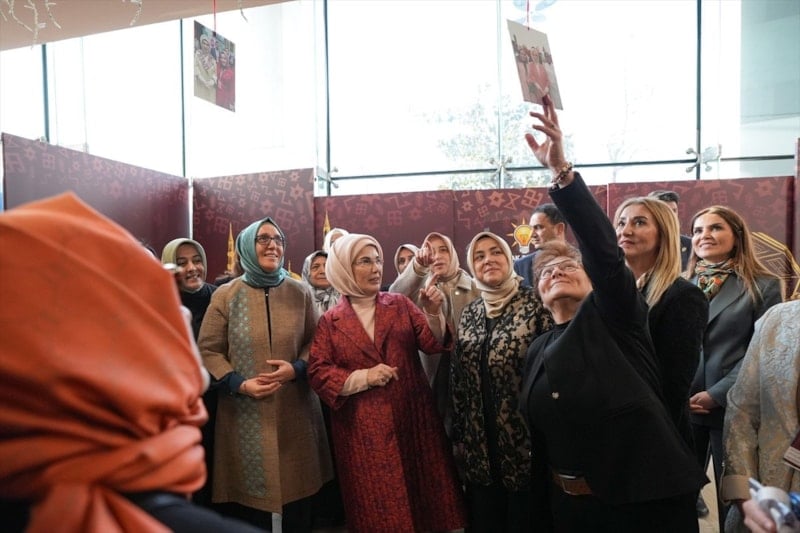 Emine Erdoğan: Adeta bir ateş çemberinin içindeyiz