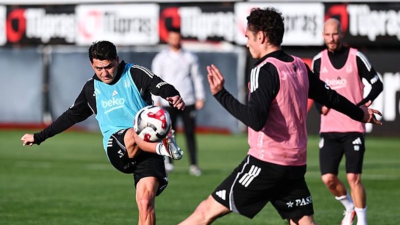 Fenerbahçe hazırlıkları! Beşiktaş, günün ikinci idmanını yaptı