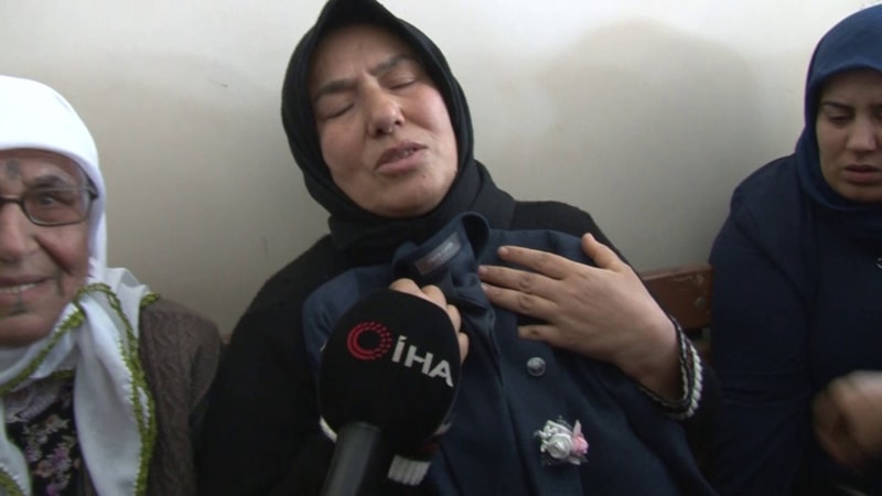 Hatay’da, İran’da hayatını kaybeden tır şoförü son yolculuğuna uğurlandı