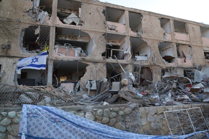 İran, bir kez daha İsrail’in Dimona kentini vurdu