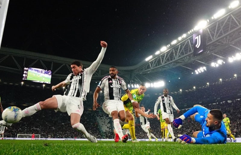 Juventus, Sassuolo ile yenişemedi: Kenan Yıldız tarihe geçti