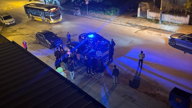 Bursa’da sopalı kavgada 3 kişi yaralandı