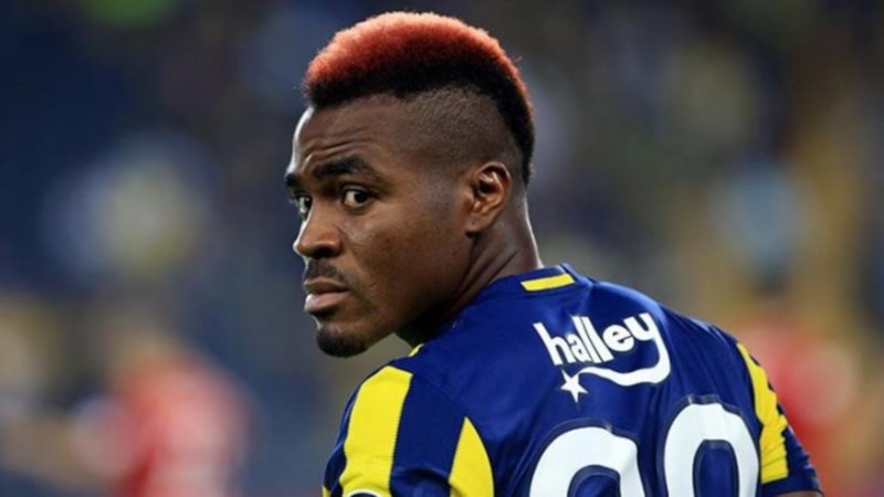 Emmanuel Emenike’den Aziz Yıldırım paylaşımı