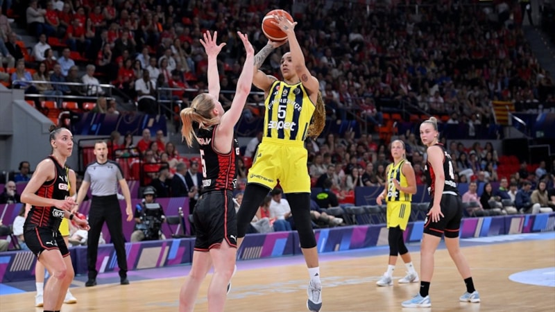 Fenerbahçe, EuroLeague Women’da finalde!