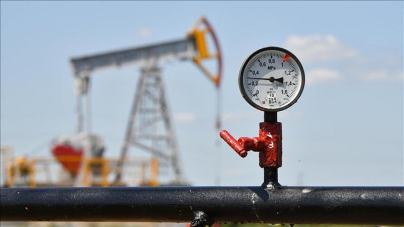 Hürmüz Boğazı’ndaki gerilim petrolün varilini 102,7 dolara taşıdı