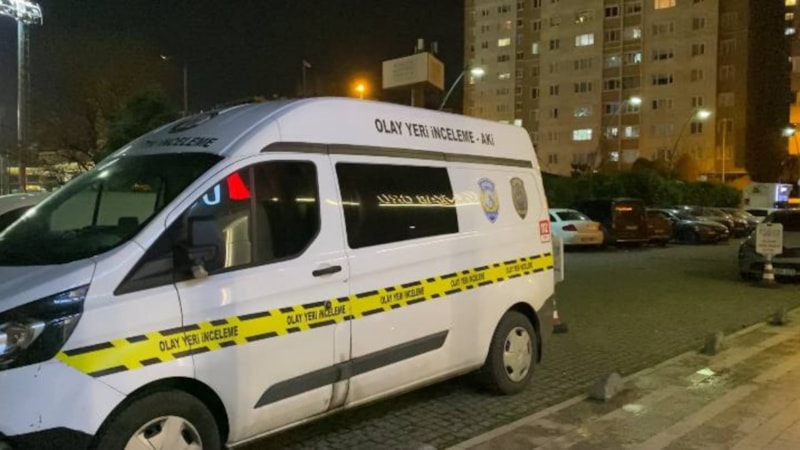 İstanbul Zeytinburnu’nda kızını öldürüp eski karısını ağır yaralayan şüpheli kaçtı