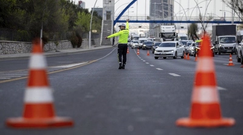 İstanbul’da yarın bazı yollar trafiğe kapatılacak