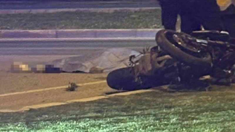 İzmir’de otomobille çarpışan motosikletin 18 yaşındaki sürücüsü öldü