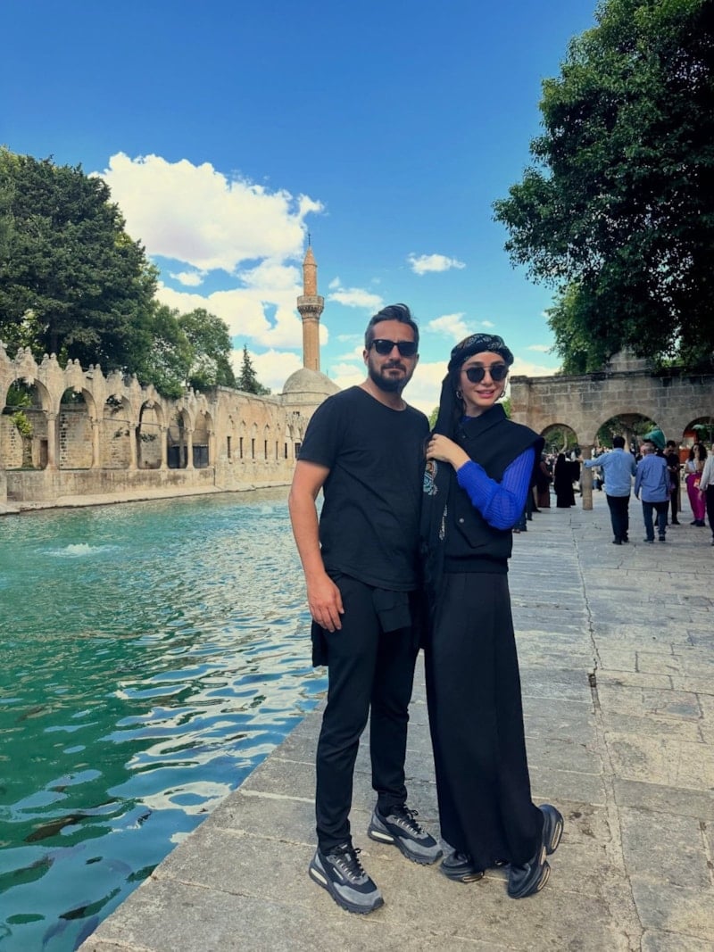 Öykü Gürman’dan romantik paylaşım: İyi ki benim hayatıma düştün