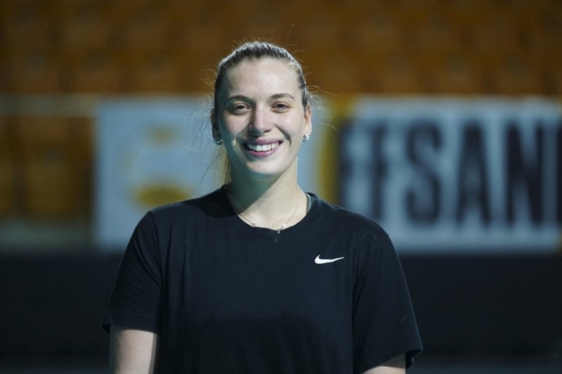 Cansu Özbay’ın isteği CEV Şampiyonlar Ligi’nde Türk finali