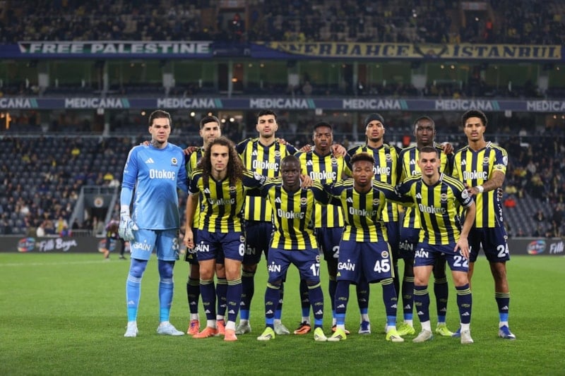 Fenerbahçe’ye UEFA’dan para cezası