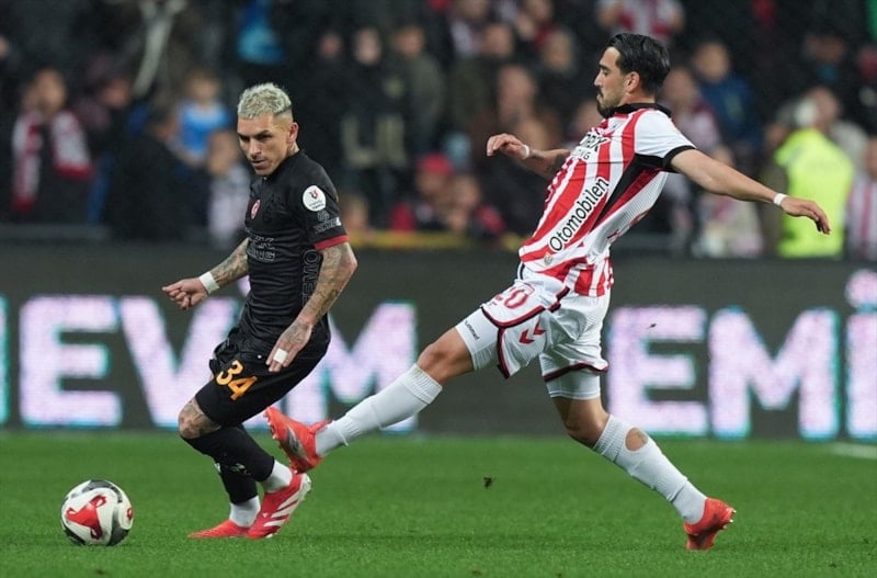 Galatasaray’a Lucas Torreira’dan kötü haber