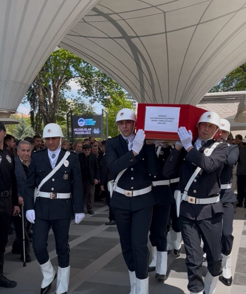 Kayseri’de terör gazisi polis memuru son yolculuğuna uğurlandı