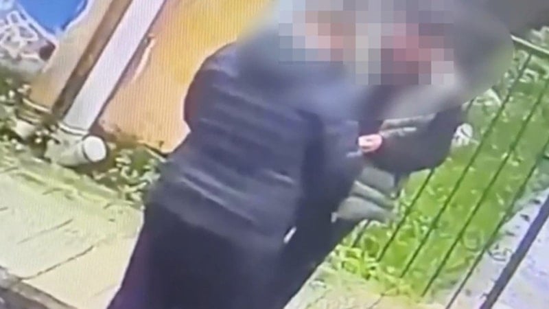 Sakarya’da sokakta uyuşturucu satışı kamerada: 1 tutuklama